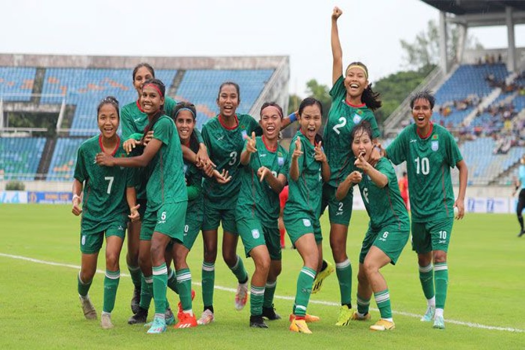 ফিফা র‌্যাংকিং: ২৪ ধাপ লাফ মেয়েদের