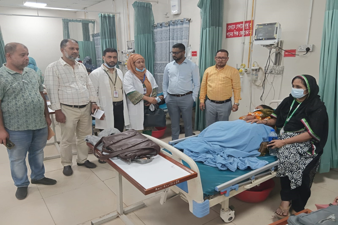 মিরপুরে বিস্ফোরণে আহতদের দেখতে গেলেন বিজিএমইএ নেতারা